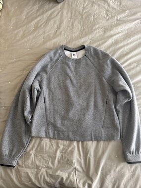 Nike Grey Crewneck Pullover with Black Logo Tag